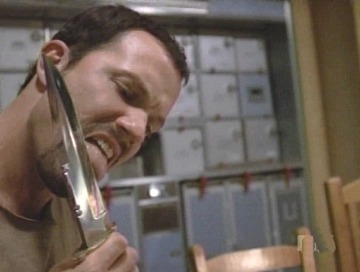[http://www.twoevilmonks.org/firefly/ffimages/season1/108/ff108014.jpg]